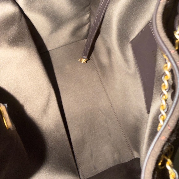 CHANEL Brown Quilted Suede Shoulder Bag with Gold Chain - Picture 3 of 7